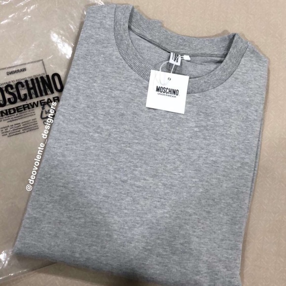 moschino sweatshirt - Picture 2 of 5